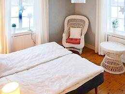 6 Person Holiday Home in Uddeholm