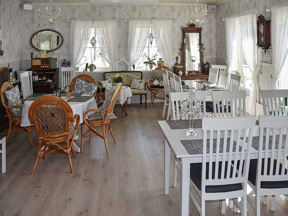 4 Star Holiday Home in Onarheim