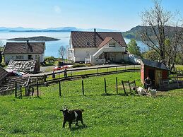 4 Star Holiday Home in Onarheim