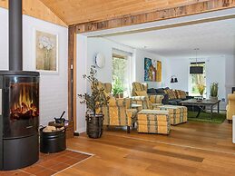 6 Person Holiday Home in Ulfborg