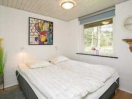 6 Person Holiday Home in Ulfborg