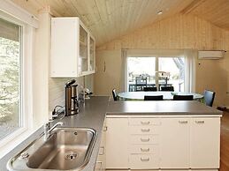 6 Person Holiday Home in Ulfborg