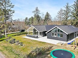 5 Star Holiday Home in Graested