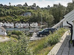 Holiday Home in Auklandshamn