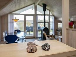 6 Person Holiday Home in Ebberup