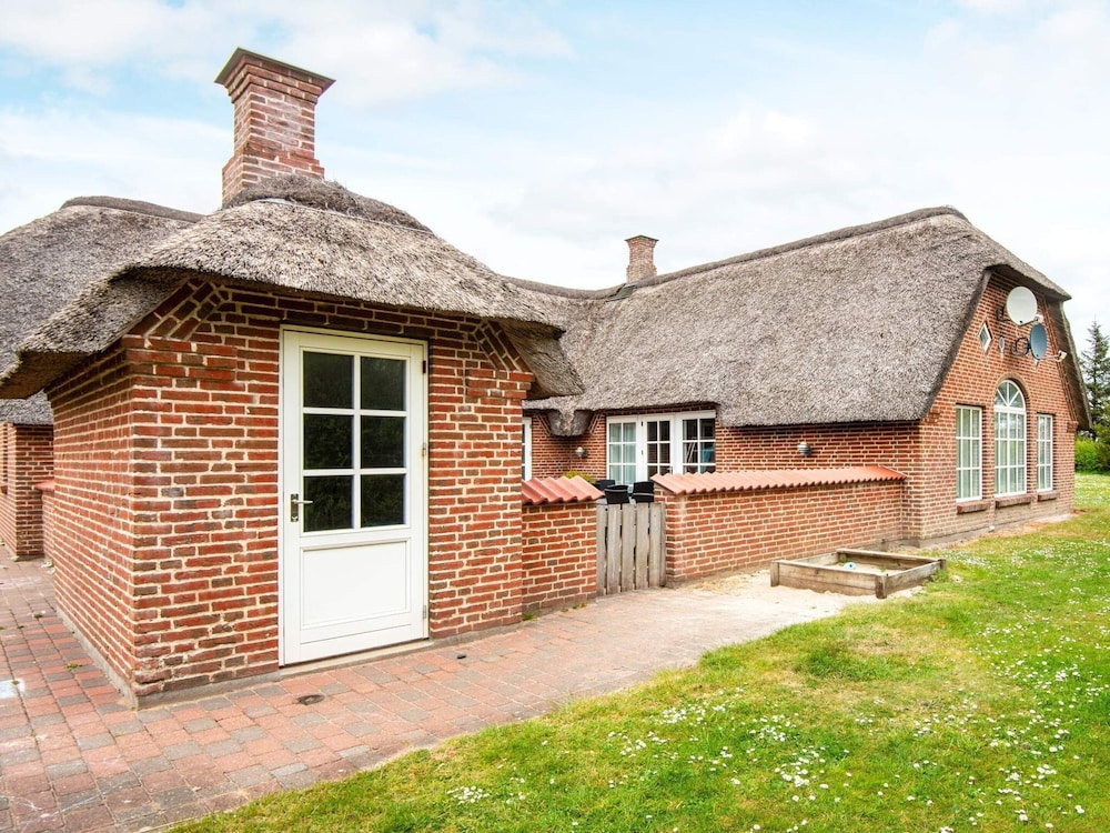 5 Star Holiday Home in Ulfborg