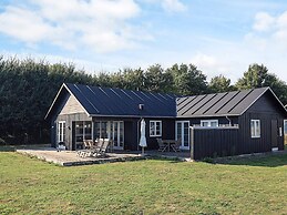 5 Star Holiday Home in Nysted