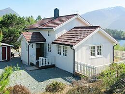 4 Person Holiday Home in Gurskoy