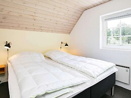 12 Person Holiday Home in Ulfborg