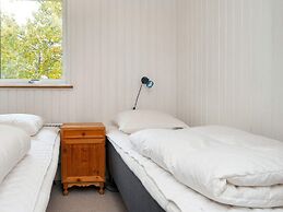 8 Person Holiday Home in Ulfborg