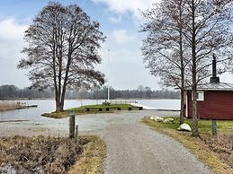 5 Person Holiday Home in Kalvsvik