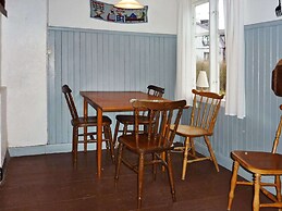 5 Person Holiday Home in Kalvsvik