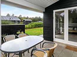 4 Star Holiday Home in Hals