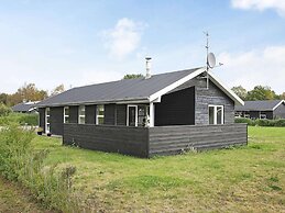 4 Star Holiday Home in Hals