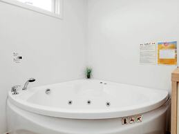 4 Star Holiday Home in Hals