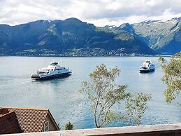 4 Star Holiday Home in Leikanger