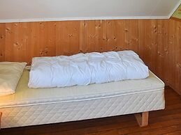 4 Star Holiday Home in Leikanger