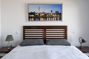 SEAVIEW I apartment by Aston Rentals