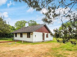 6 Person Holiday Home in Tarm