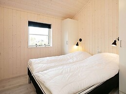 14 Person Holiday Home in Vaeggerlose
