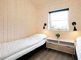 14 Person Holiday Home in Vaeggerlose