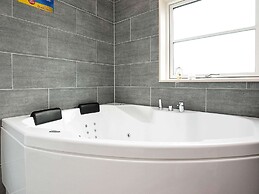 14 Person Holiday Home in Vaeggerlose