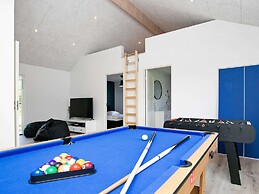4 Star Holiday Home in Vaeggerlose