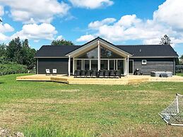 4 Star Holiday Home in Vaeggerlose