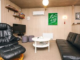 6 Person Holiday Home in Romo