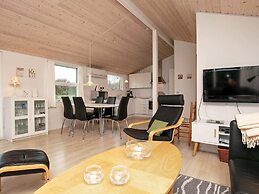 Modernized Seaside Retreat-by Traum