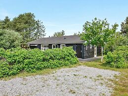 8 Person Holiday Home in Albaek