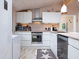 4 Star Holiday Home in Hojby