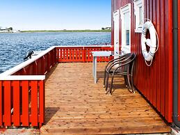 6 Person Holiday Home in Brekstad