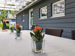 6 Person Holiday Home in Hals