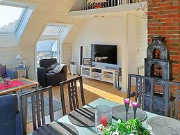 4 Star Holiday Home in Urangsvag