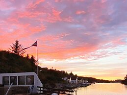 4 Star Holiday Home in Urangsvag