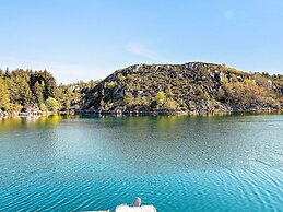4 Star Holiday Home in Urangsvag