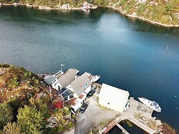 4 Star Holiday Home in Urangsvag