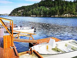 4 Star Holiday Home in Urangsvag