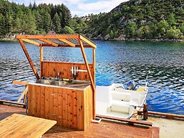 4 Star Holiday Home in Urangsvag