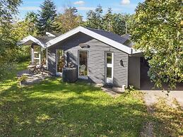 8 Person Holiday Home in Thyholm