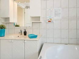 6 Person Holiday Home in Hejls