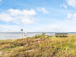 6 Person Holiday Home in Hemmet