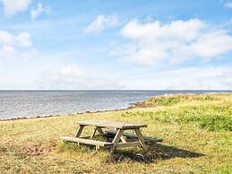 6 Person Holiday Home in Hemmet