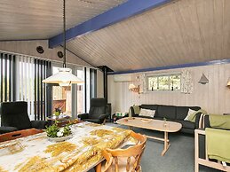 Plush Holiday Home in Storvorde With Roofed Terrace