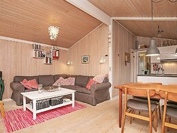 6 Person Holiday Home in Frederikshavn