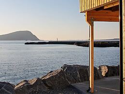 5 Star Holiday Home in Brattvag