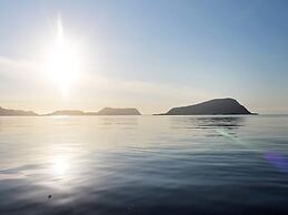 5 Star Holiday Home in Brattvag