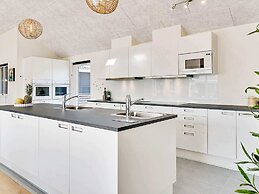5 Star Holiday Home in Grenaa