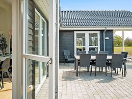 5 Star Holiday Home in Grenaa